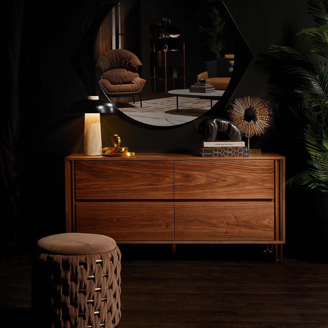 Zelda Dresser